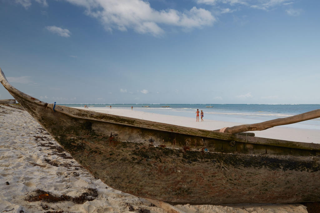 Neptune Village Beach Resort & Spa Galu ภายนอก รูปภาพ